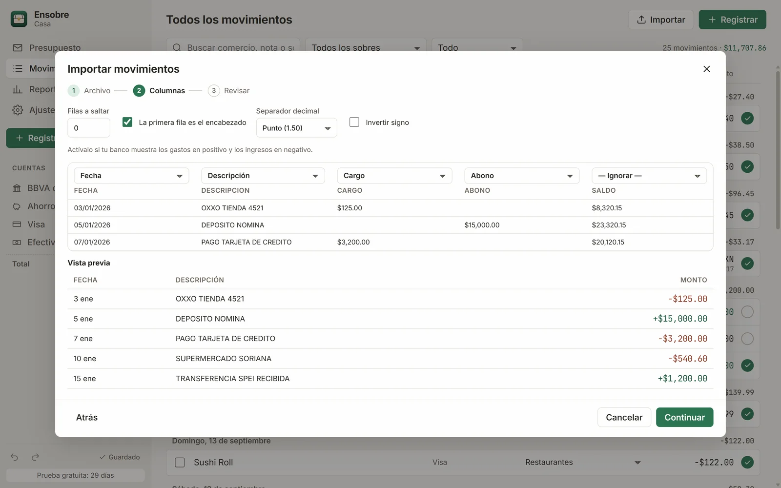 Asistente de importación asignando las columnas del CSV de un banco, con vista previa de los movimientos.